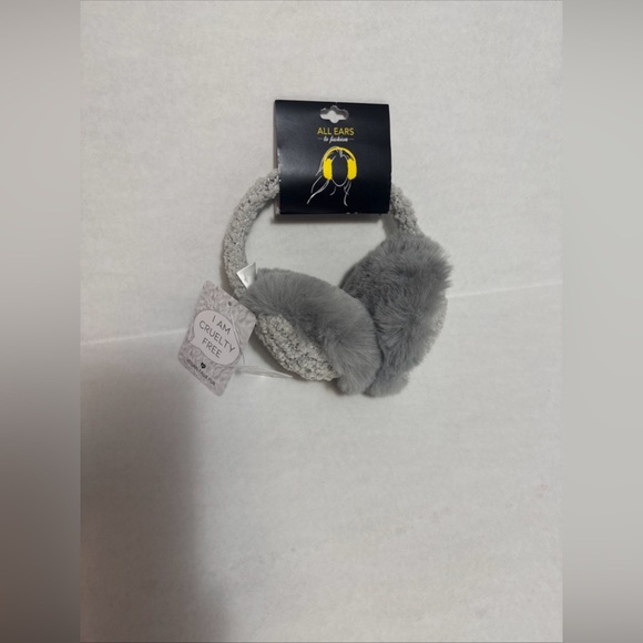 Women's Furry Faux Fur Fuzzy Ear - Picture 1 of 5